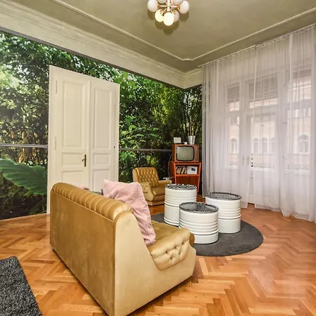 Space Apartman * 布达佩斯